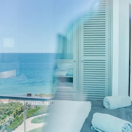 Apartment Shantivillas *