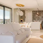 Appartement Shantivillas *